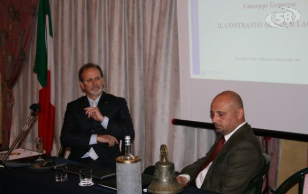 La nuova banconota da 5 euro illustrata alla Banca d'Italia di Avellino