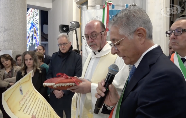Sturno si affida a San Michele: al patrono le chiavi della città