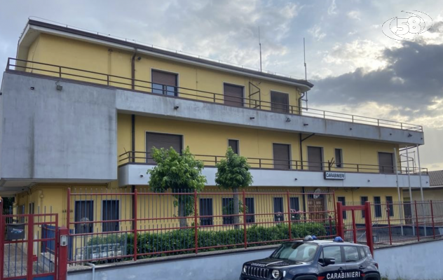 Carabinieri arrestano un 27enne per possesso e fabbricazione di documenti falsi