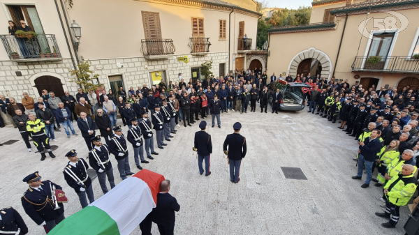 A Rocca San Felice l'ultimo saluto all'Ispettore Villani