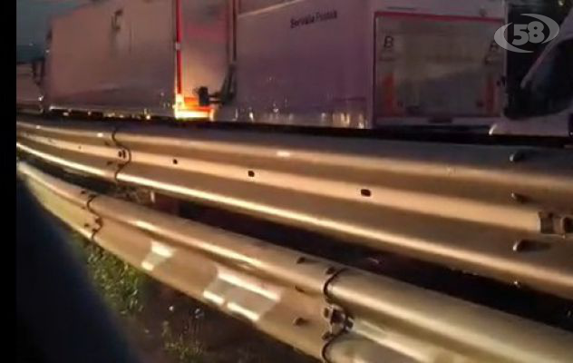 Carburanti, Ferrante (Mit): "No blocchi a oltranza al Sud, stanziato 1 mld per autotrasporto"