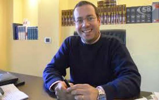 Il sindaco Spagnuolo ai De Mita: "Show cabarettistico con offese e calunnie"