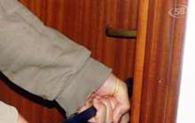 Allarme furti in Alta Irpinia, i Carabinieri fermano tre rumeni