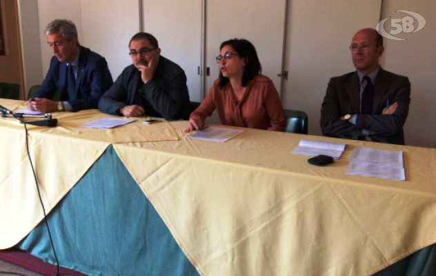 Irisbus, mozione unitaria dei deputati iripini: ''Vertenza diventi caso nazionale''/VIDEO/INTERVISTE