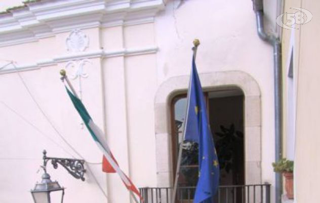 Mirabella, "dal segretario comunale al bando per gli impianti sportivi": le 'notizie in libertà' del Pd Aeclanum