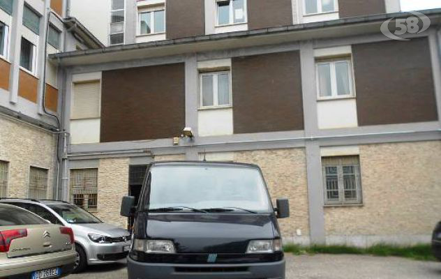 Tribunale, ultimo atto: rinviato di un giorno il trasferimento dei faldoni/VIDEO