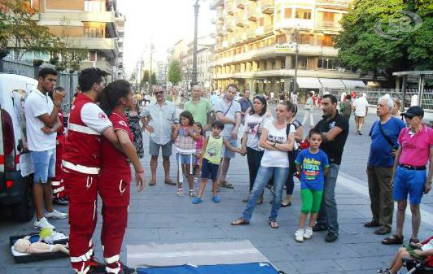 Primo soccorso, la Croce rossa di Avellino continua il "tour"