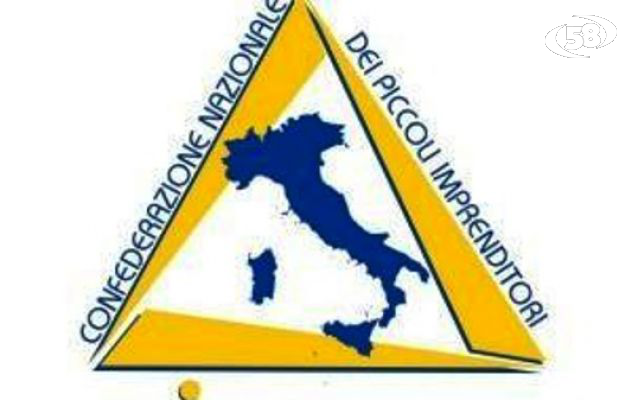 Confimprenditori, scambio di auguri nella sede avellinese. Presente anche il Santoli