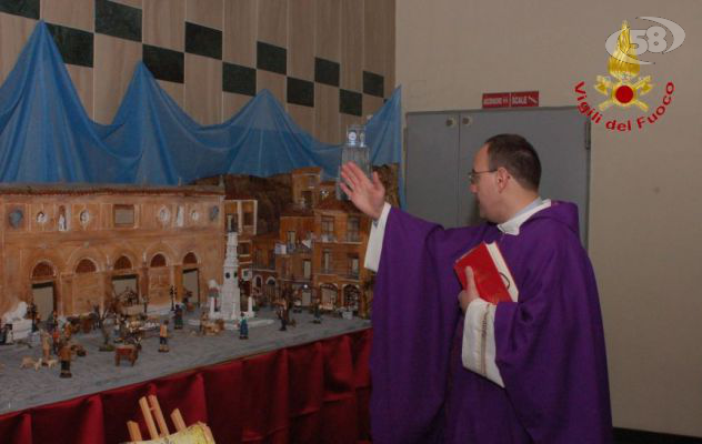 Vigili del Fuoco: scambio di auguri e calendario 2014