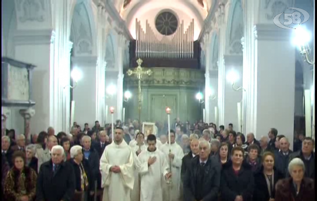 Ariano, sessanta coppie festeggiano le nozze d'oro/VIDEO