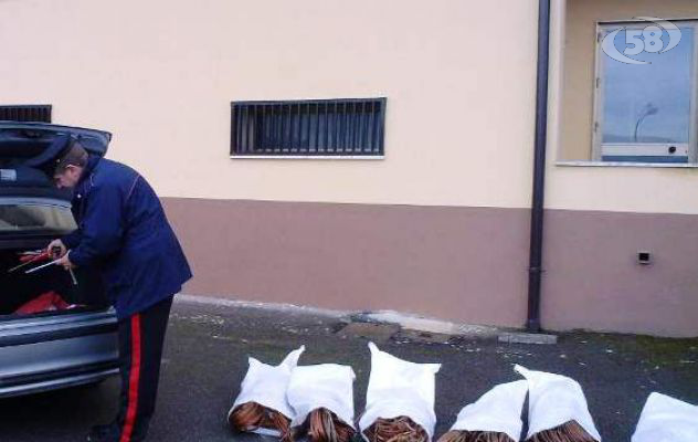 Sorpreso a rubare rame, giovane in arresto a Calitri