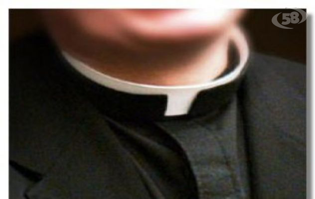 Prete aggredito e picchiato da due balordi