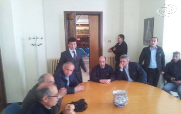 Ariano, sciopero trasporti e disagi: delegazione di lavoratori in Comune/VIDEO