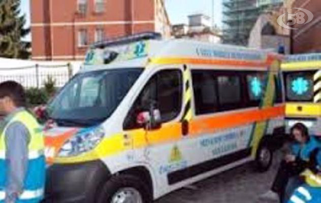 Donato un defibrillatore alla Misericordia di Avellino