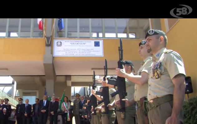 Ariano, l'Istituto scolastico di Rione Martiri intitola la scuola a "Giulio Lusi"/VIDEO