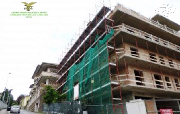 Avellino, sequestrato palazzo in costruzione a rampa Santa Maria