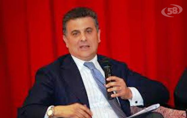 Sanità, il sottosegretario De Filippo in visita in Irpinia