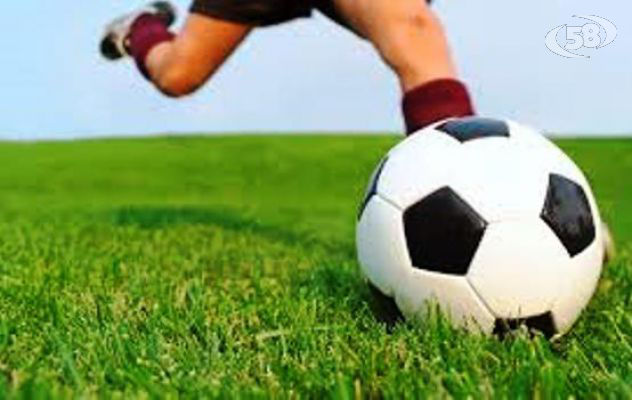 Melito, sacerdoti e forze dell'ordine in campo per il Torneo della solidarietà