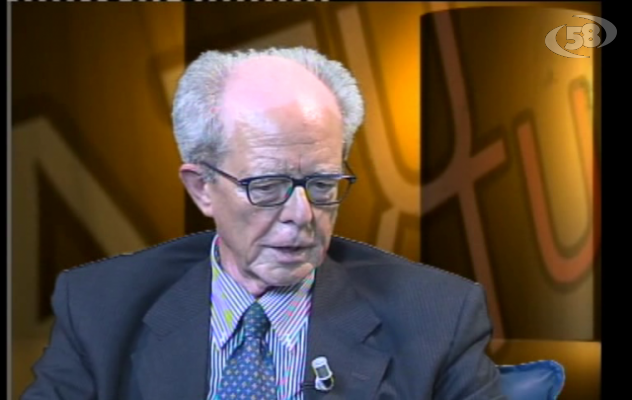 Ariano, Florio: ''Ospedale potenziato con radioterapia. Chi critica non sa di cosa parla''