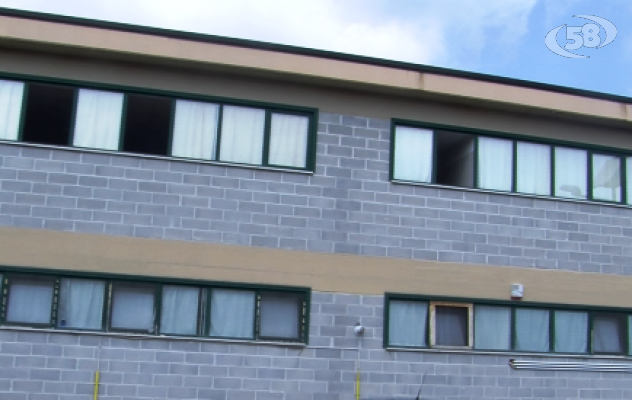 Ariano, senza stipendio da un anno e con tre figli disabili: forestale tenta il suicidio/VIDEO