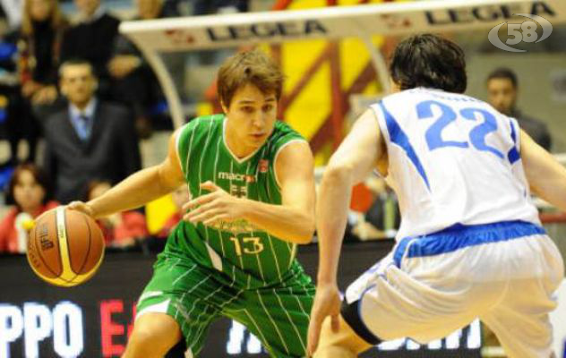 Basket, la Scandone prepara il big match di lunedì