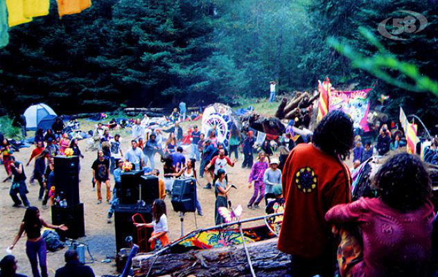 Rave party a San Mango Sul Calore, denunciati 103 giovani