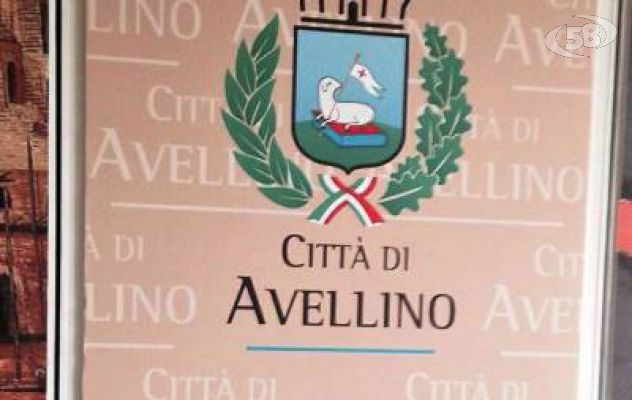 Si torna tra i banchi, gli auguri di Foti e dell'assessore Vietri