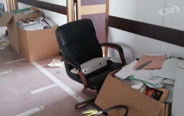 LO SCANDALO/Viaggio nell'ex Tribunale tra degrado e documenti abbandonati/VIDEO