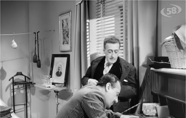 ''Veniamo noi addirvi'', i dipendenti battono cassa con una missiva in stile Totò e Peppino