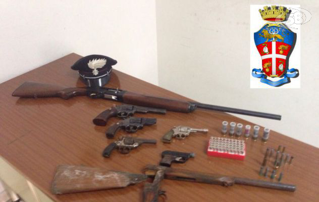Tricolle e dintorni: 12 denunce. A Grotta sequestrati fucili e pistole. Casa squillo a Bonito