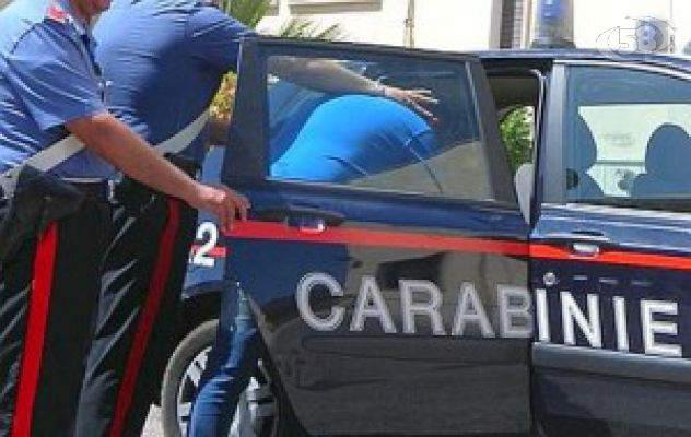 Mercato di Grottaminarda, arrestati due borseggiatori. Avevano appena derubato una donna