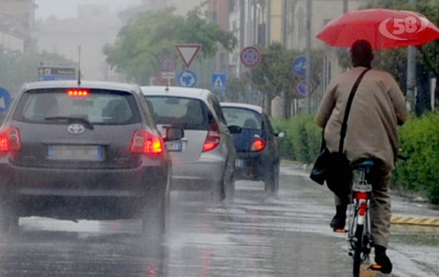 Vento e pioggia: l'inverno all'improvviso. Allerta della Protezione Civile