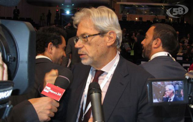 De Vincenti ad Avellino: "Il nuovo governo riparta da un regionalismo maturo"