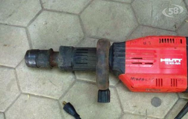 Furti in abitazione, arnesi per lo scasso in auto: denunciati due pregiudicati