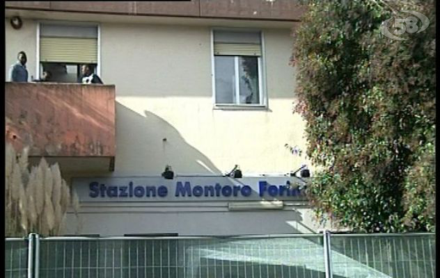 Montoro, sgomberato il centro che ospitava gli extracomunitari. Parla il sindaco