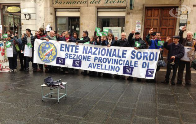 Il ''grido'' dei sordi per il riconoscimento della lingua dei segni/VIDEO