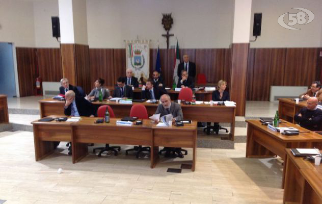 Foti si salva in zona Cesarini. Giordano: ''Dimissioni subito''