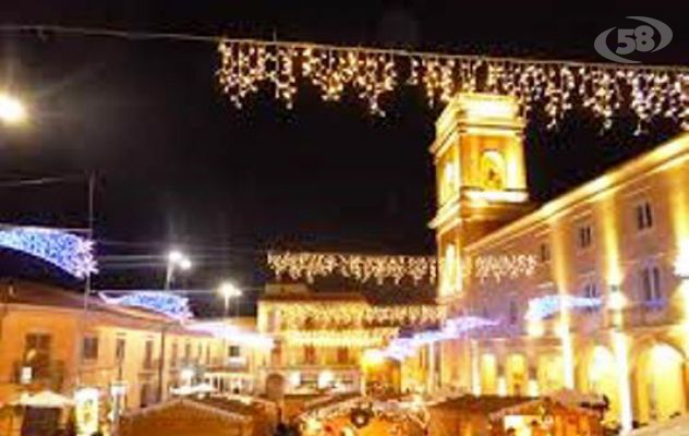 Ariano, smantellate casette di legno in Piazza Plebiscito