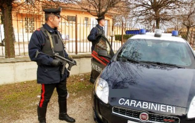Camion confiscato e documenti falsi, avellinese fermato a Candida