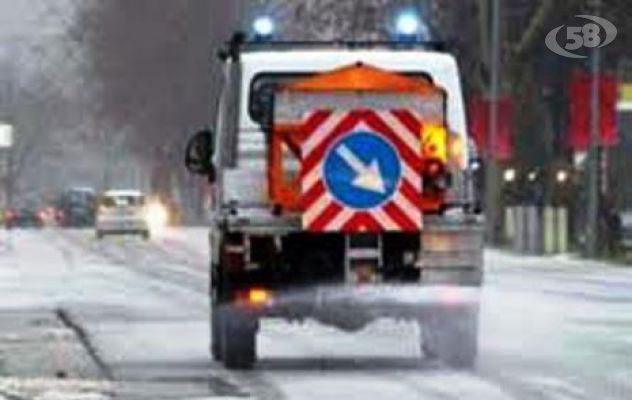 Disagi per la neve, Asso-Consum: "Subito un rimborso per i pendolari"