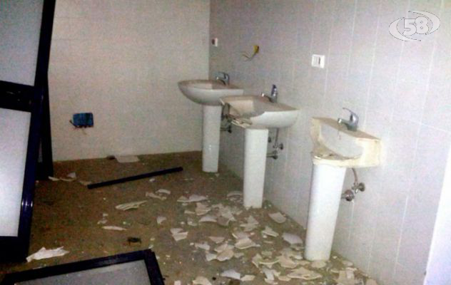 Stadio Cannelle vandalizzato, pugno di ferro dell'amministrazione. Parla Manganello