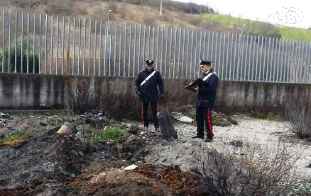 Acque reflue sversate nel terreno, due denunce
