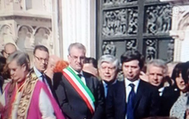 Folla commossa ai funerali del giudice Ciampi, presto una messa anche a Fontanarosa