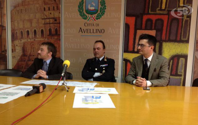 Avellino, mappe e cartelloni per combattere il caos traffico/VIDEO