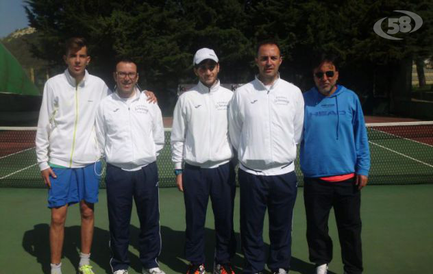 Tennis Ariano, vittoria storica della Tartaruga: battuto Napoli