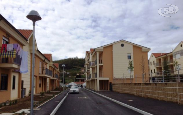 Rione Martiri, lavori in corso in vista dell'arrivo di Letta e Caldoro