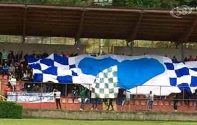 Tifosi in fermento, vicino il match del Real Ariano con l'Honveed Coperchia