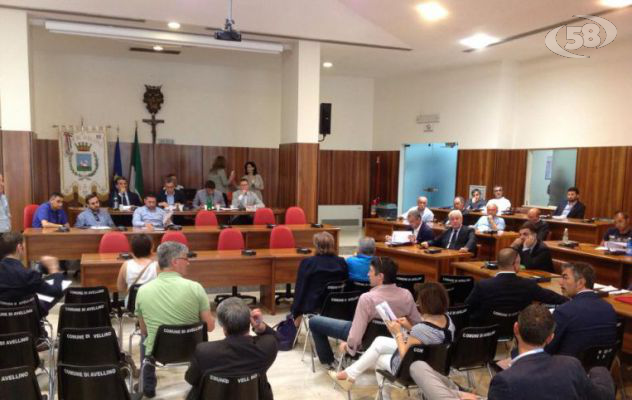 Ato rifiuti al via, ma non c'è accordo sugli Sto. Bianchino: ridurre i costi