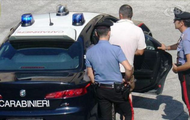 Non versa i contributi, arrestato commerciante di Montella
