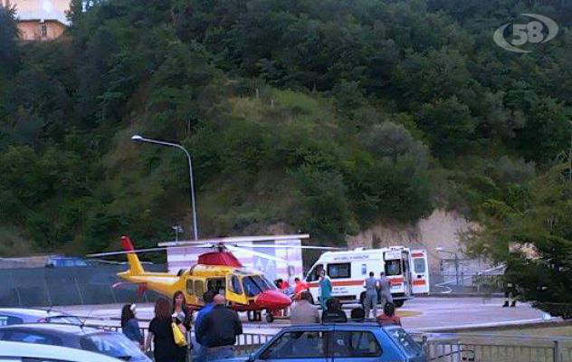 Scontro tra un centauro e un'auto, operato il giovane di Gesualdo: condizioni stabili